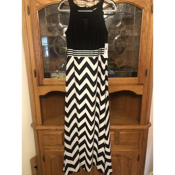 black and white chevron dress maxi Valentino Black & White Chevron Cape Dress